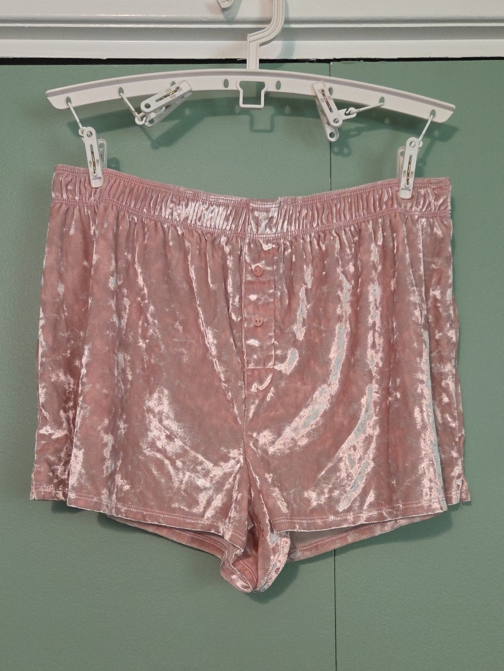 PINK Victoria's Secret Crushed Velvet Sleep Shorts Pink Size Large